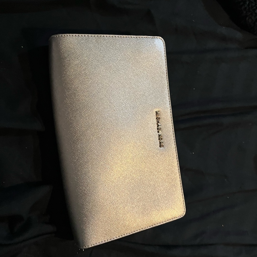 Gold purse clutch wallet